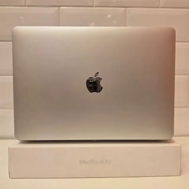 MacBook Air M1 - 8Gb Ram - SSD - A2337 - Foto 5