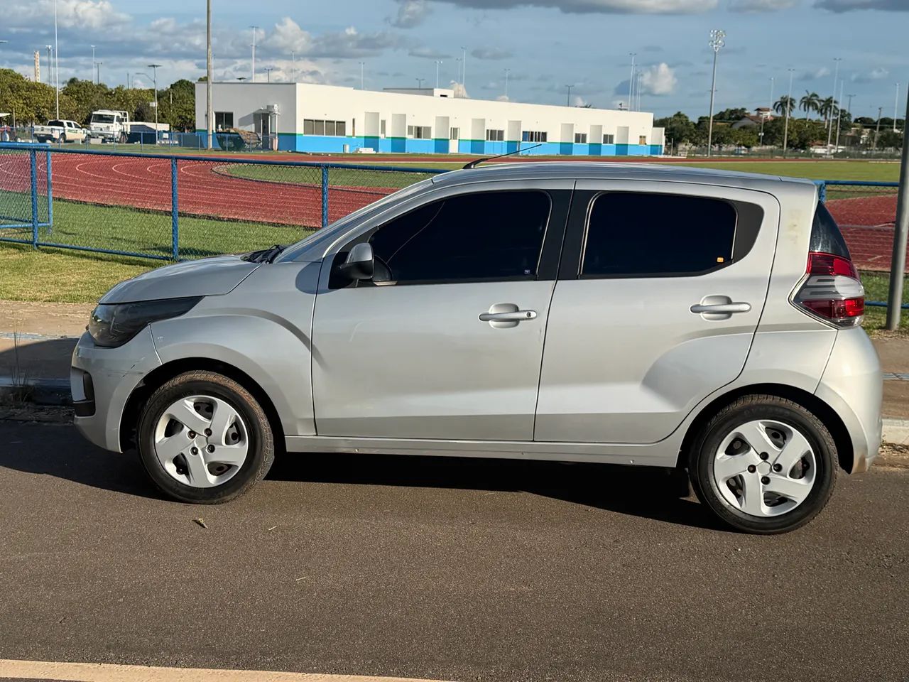 Fiat Mobi Like 1.0 Fire Flex 5P. 2018