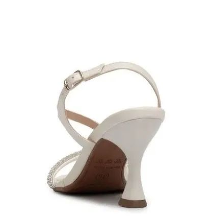 Scarpin Off-white com strass - Foto 5