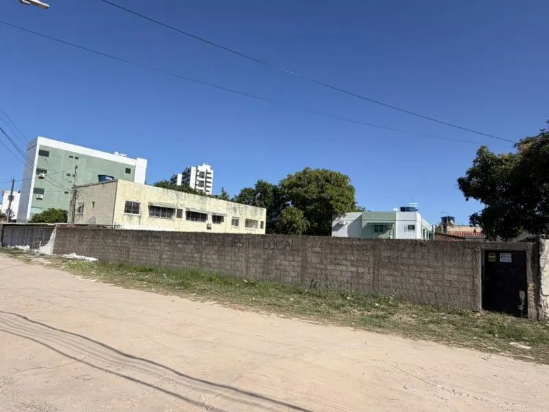 Terreno - Bairro IMBIRIBEIRA