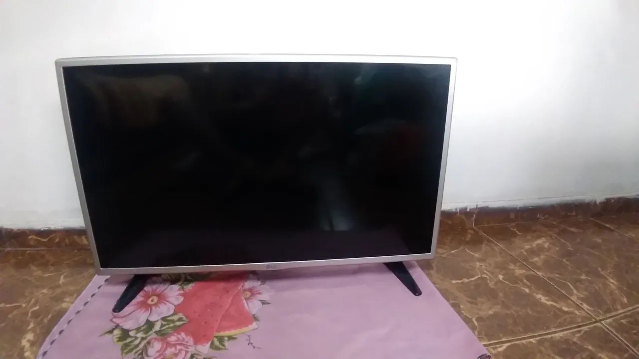 Smart TV LED de 32 polegadas com resolução HD - Foto 5