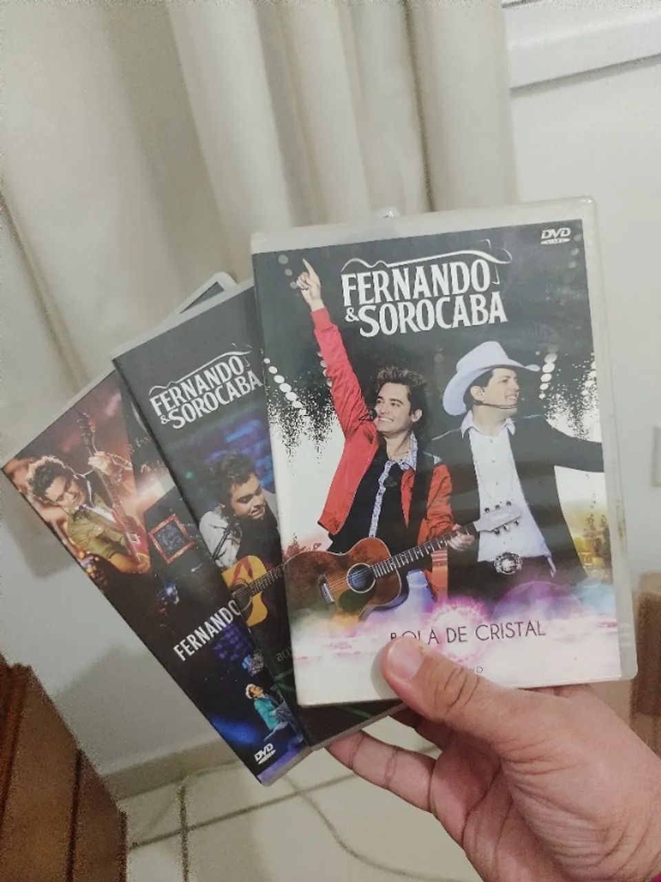 3 DVDs de show de Fernando e Sorocaba