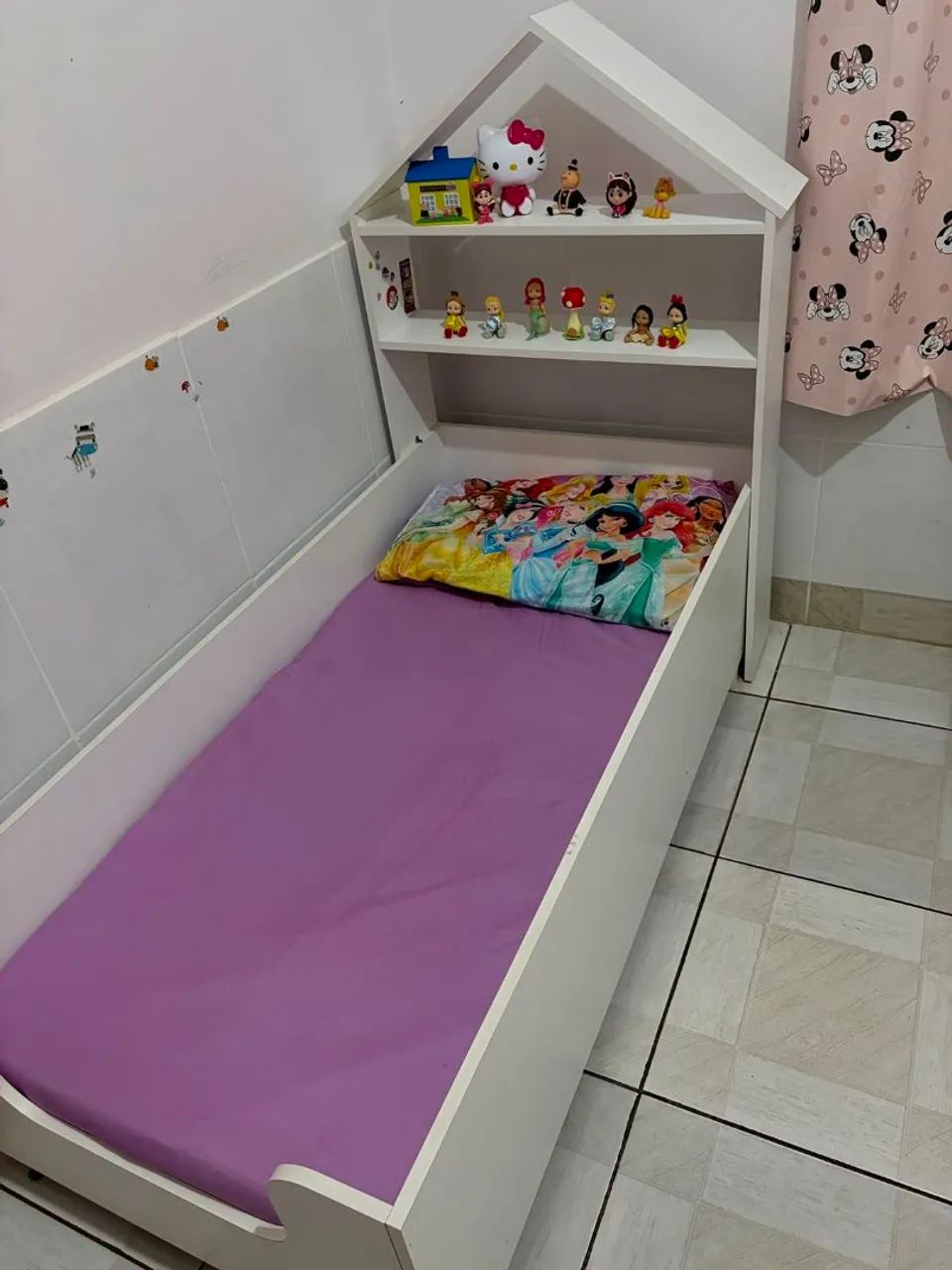 Cama com colchão 
