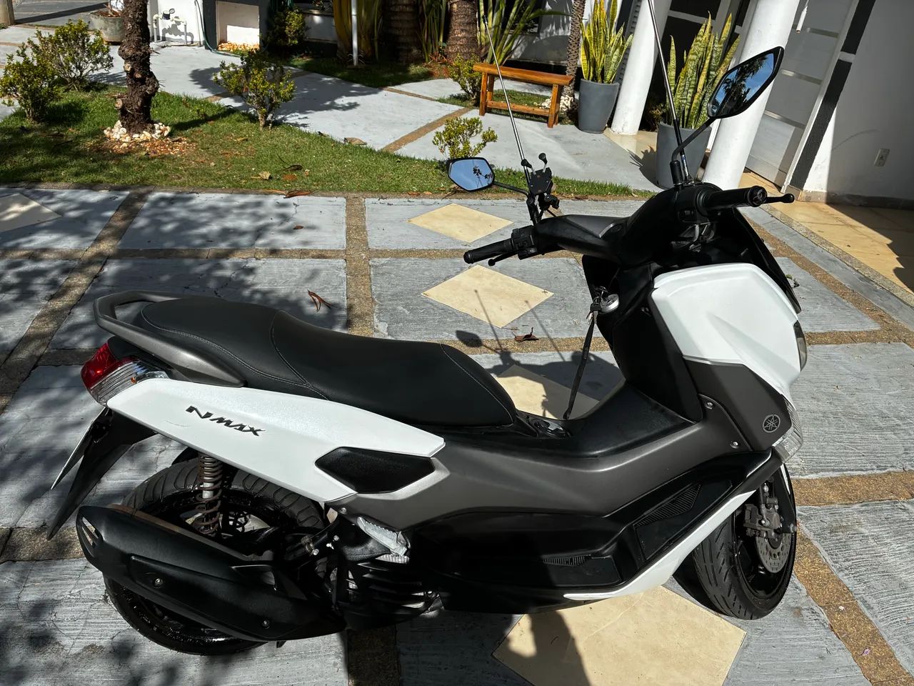 Yamaha Nmax 160 impecável 