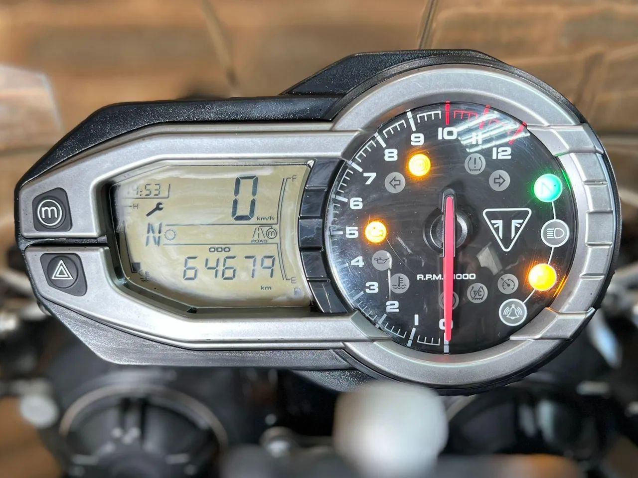 TRIUMPH TIGER 800 XRX 2018 - Foto 4