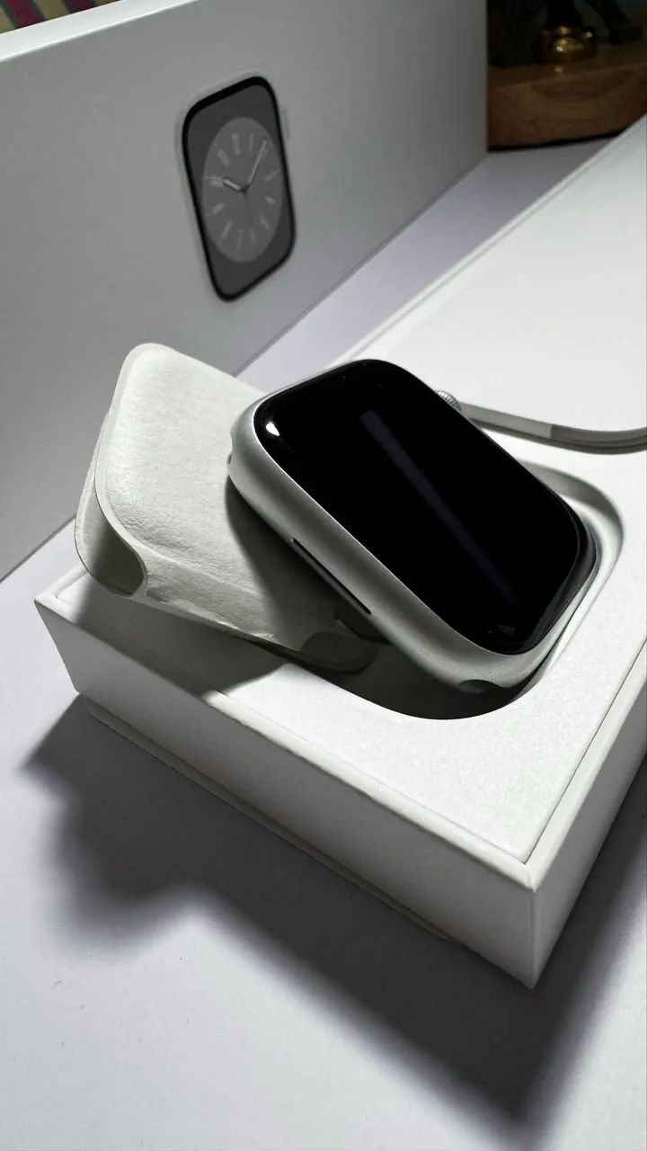 Apple Watch 8 45mm - PERFEITO ESTADO