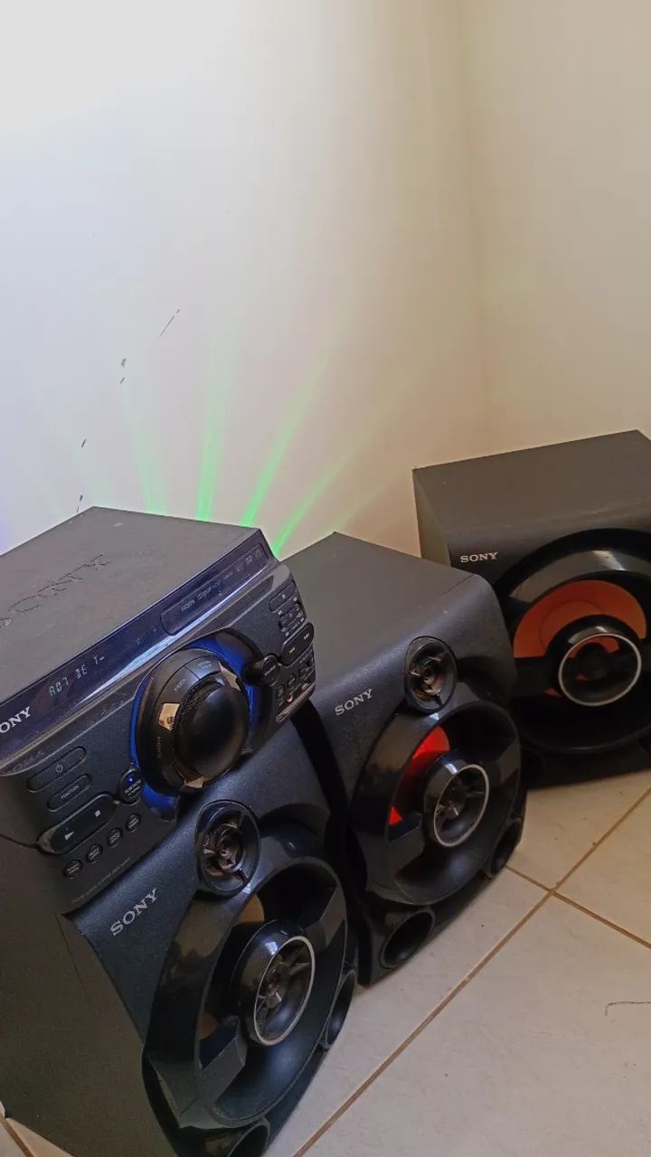SOM SONY MH80D