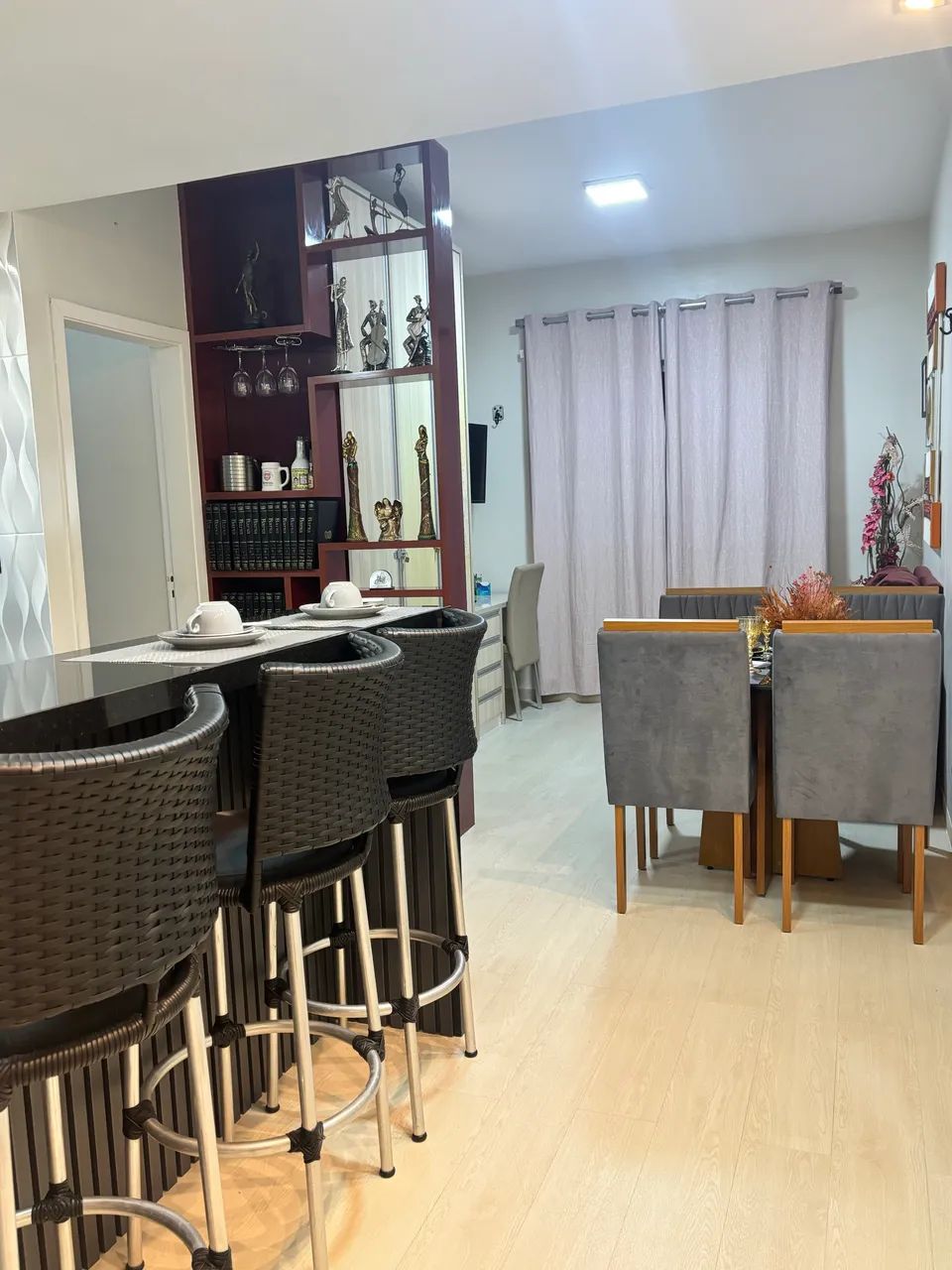 Vendo Apartamento 100% mobiliado 