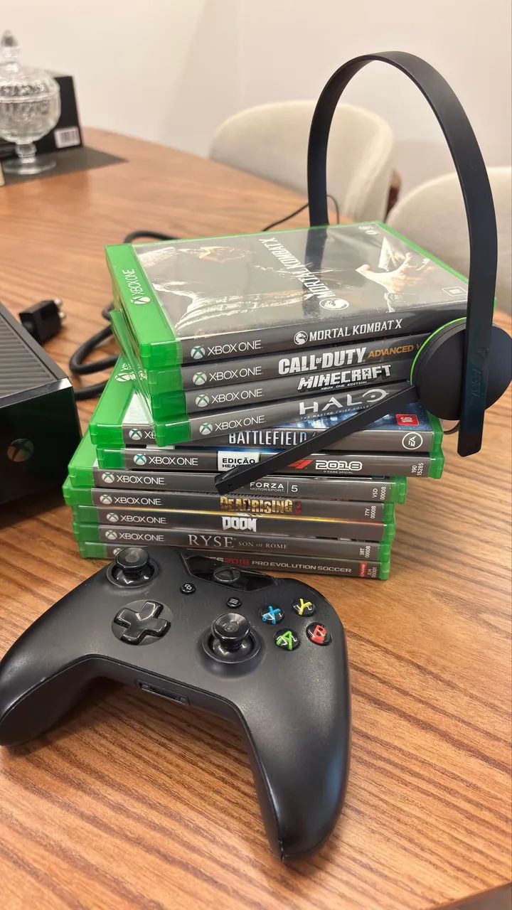 Xbox One 500GB com Jogos e Controle  - Foto 2