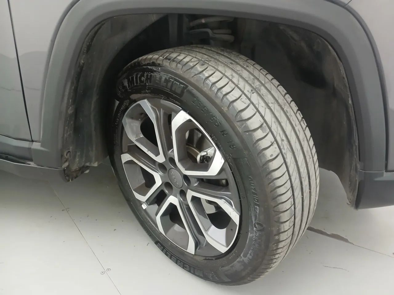 Jeep Commander Limited T270 1.3 TB Flex Aut., foto 13 de 18