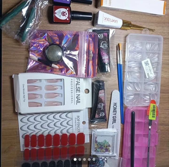 Nail ART acessórios para unhas com 20 itens.