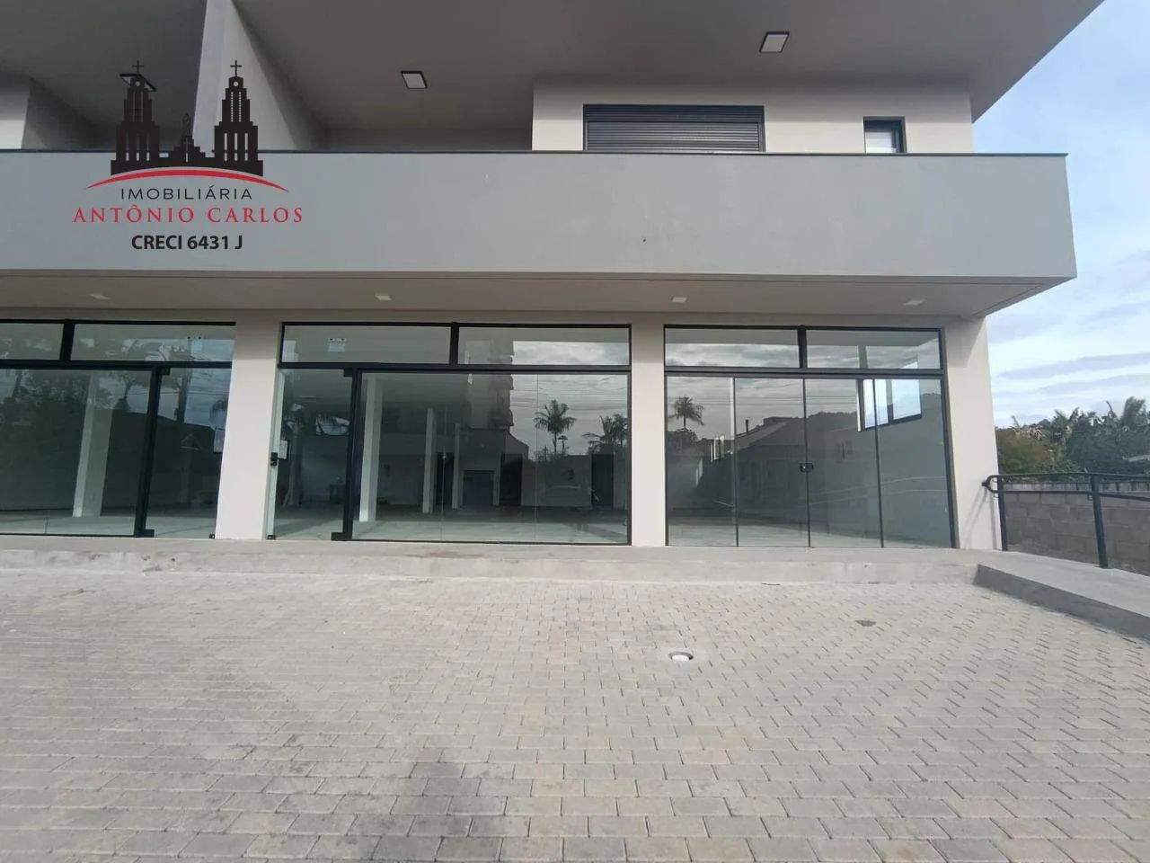 SALA COMERCIAL PARA LOCAÇÃO  CENTRO DE ANTÔNIO CARLOS - Foto 3