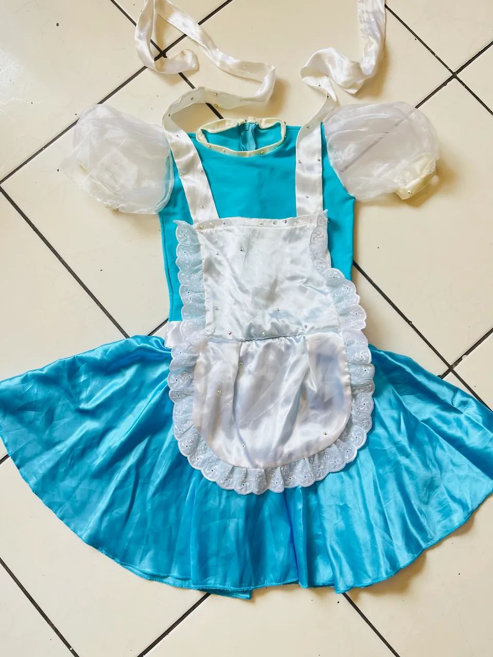 Girls' costumes