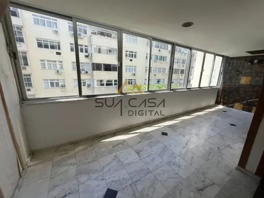 Apartamento à venda no Posto 5, em Copacabana, 4 quartos, 204m² e 1 vaga REF: AP0160 2