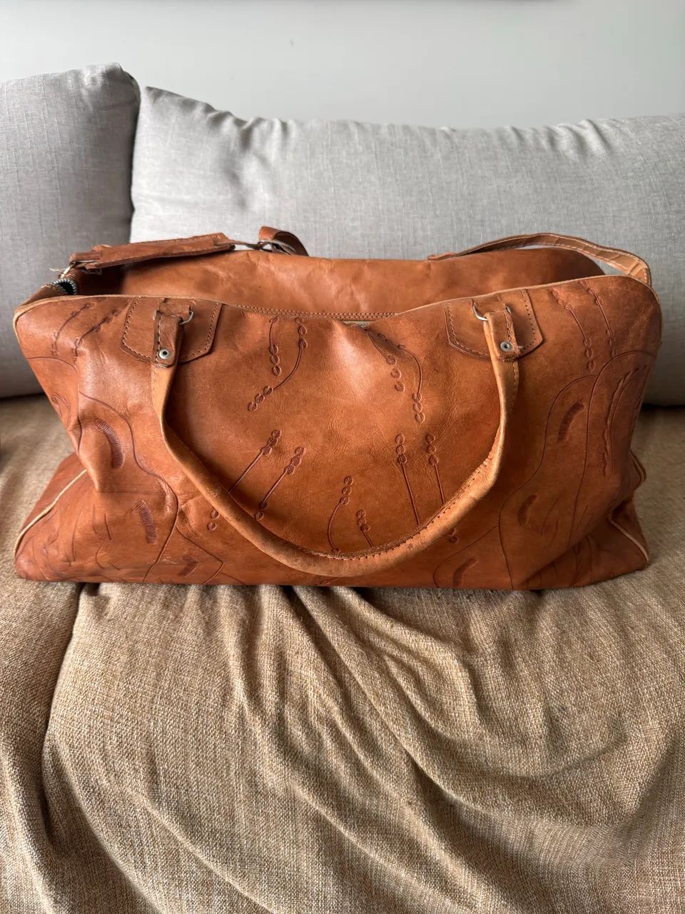 Bolso em couro caramelo 