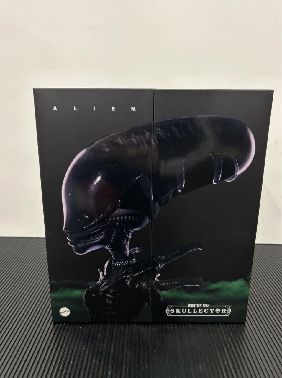 Boneca Monster High Skullector Alien xenomorph