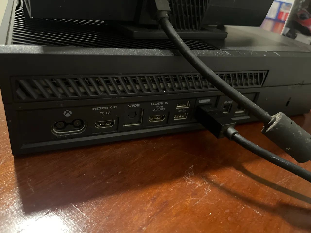 Xbox one com kinect, sem fonte e sem controle  - Foto 3