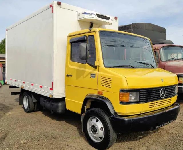 710 Bau Refrigerado 2012.  - Foto 2