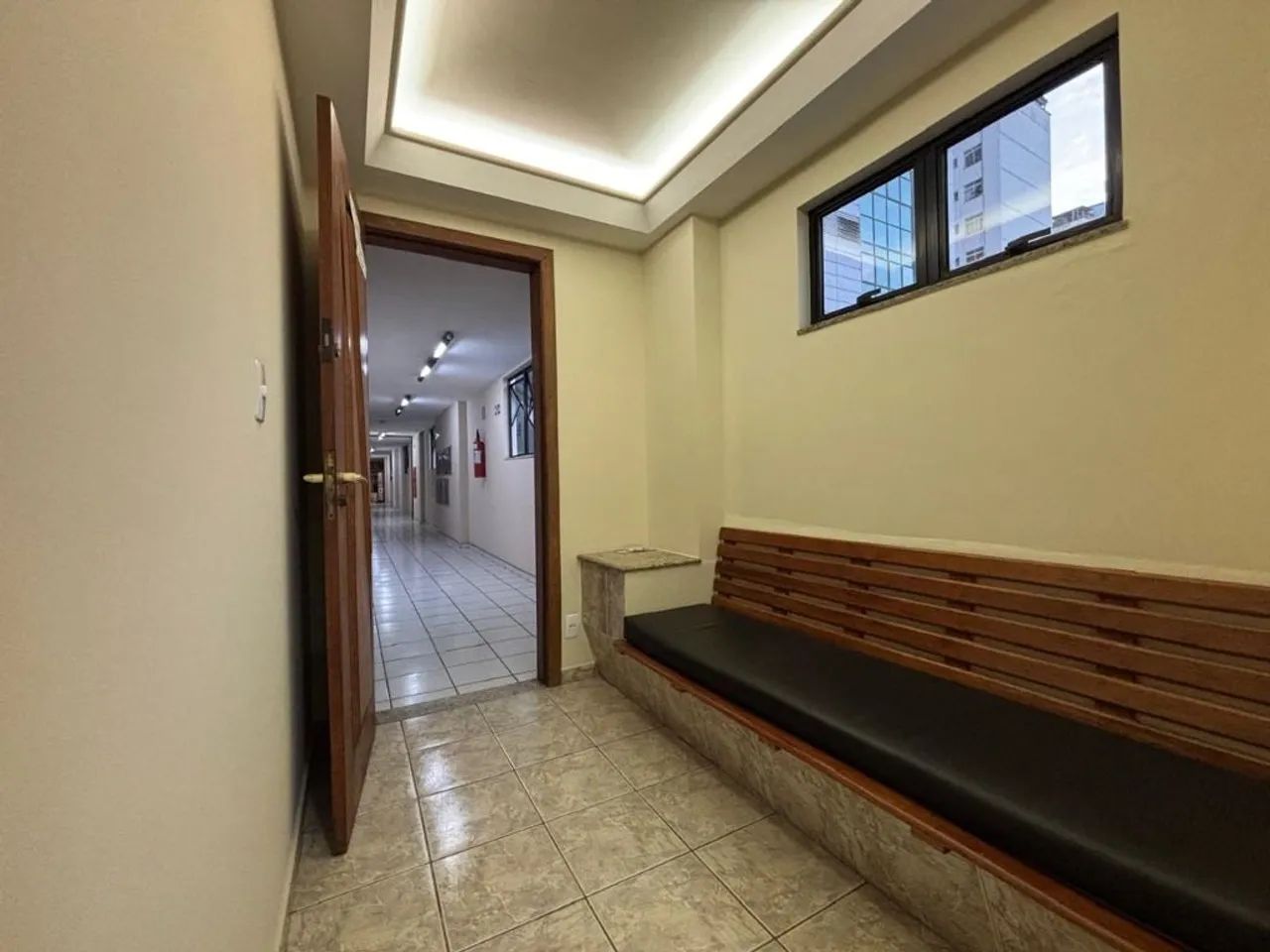 Sala Comercial no Centro  Pronta para Escritório. - Foto 2