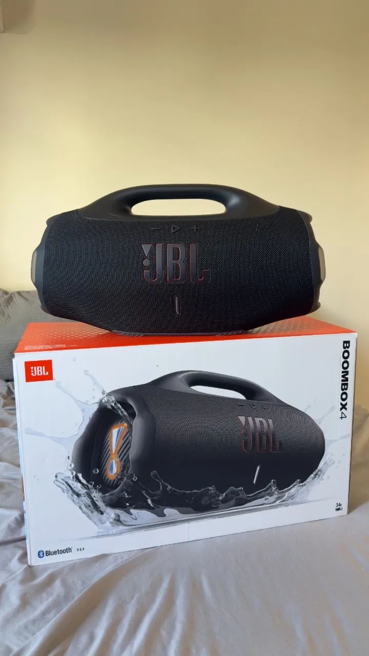 JBL BoomBox 4