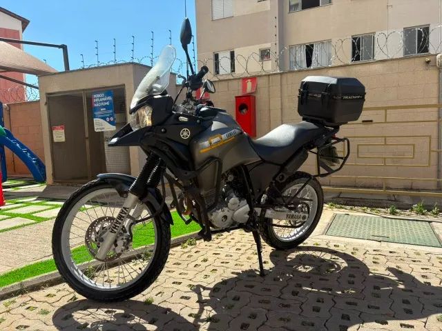 Tenere 250 - Cinza com acessórios - Foto 3