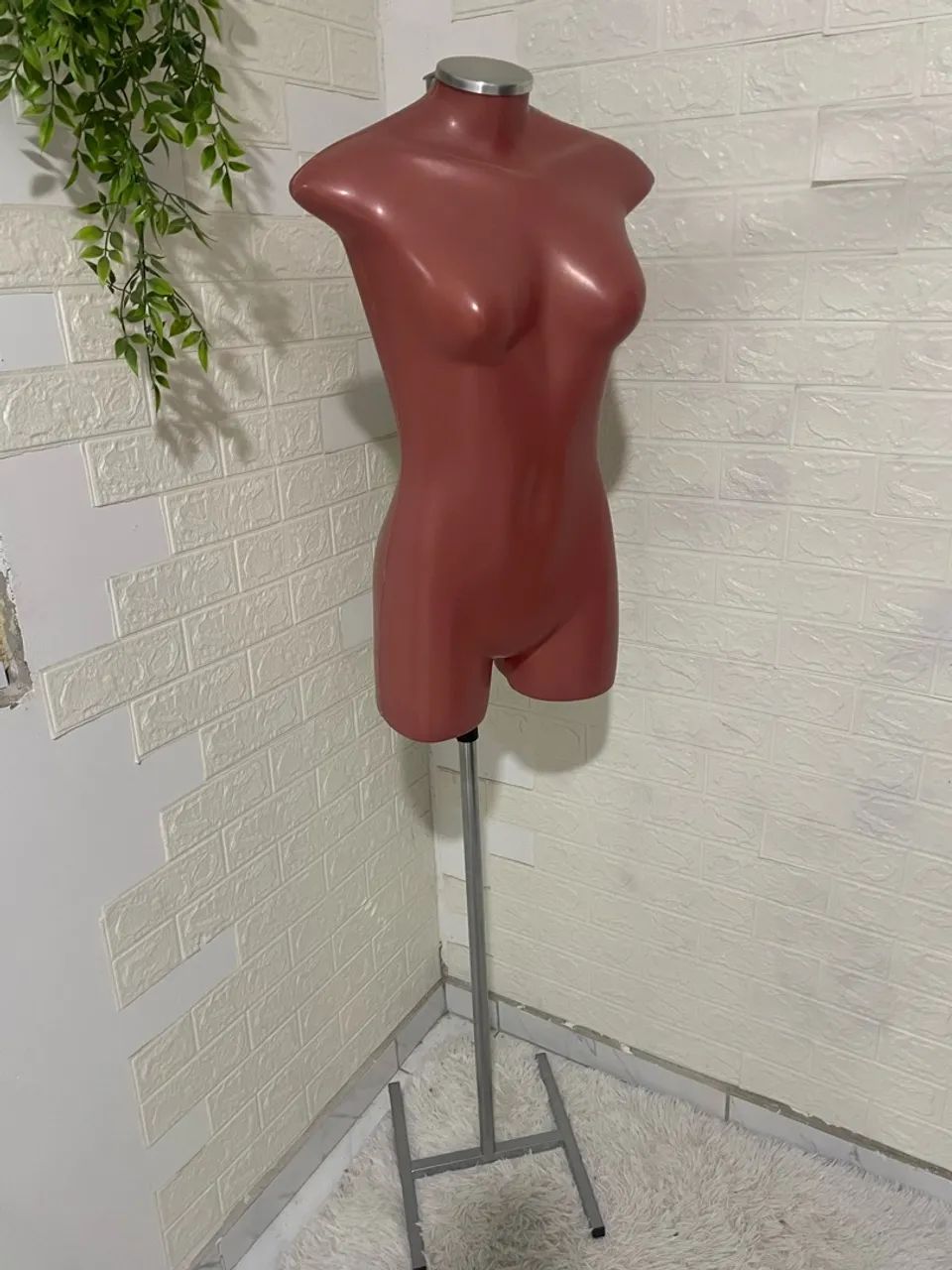 Manequim feminino  - Foto 2