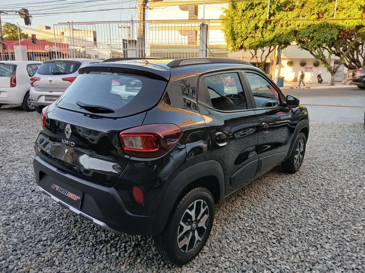 Renault Kwid Outsider 1.0 Flex 12V 5P Mec. 2023 - Foto 4
