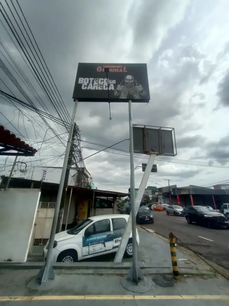 ALUGUEL DE PONTO COMERCIAL Local: Centro, Rua Ferreira Pena. Tipo: térrea - Foto 4