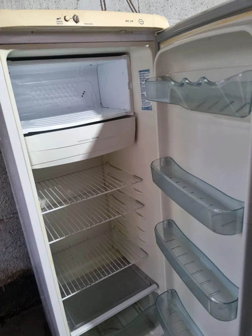 VENDO GELADEIRA ELECTROLUX - Foto 2