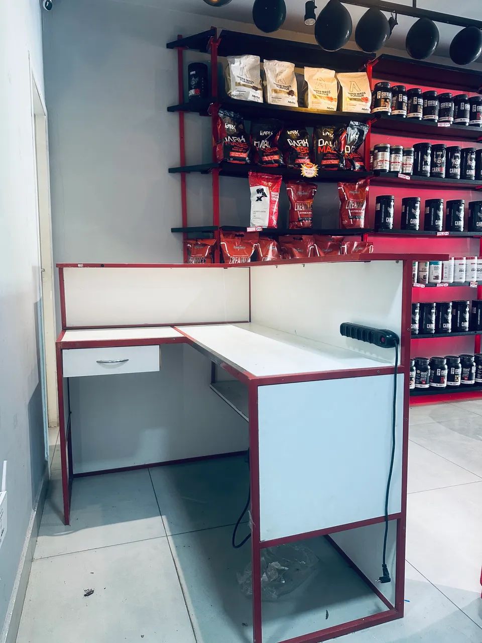 Balcão caixa para loja  - Foto 2