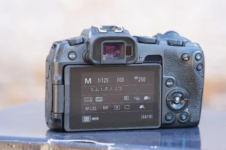 Canon RP - Foto 2
