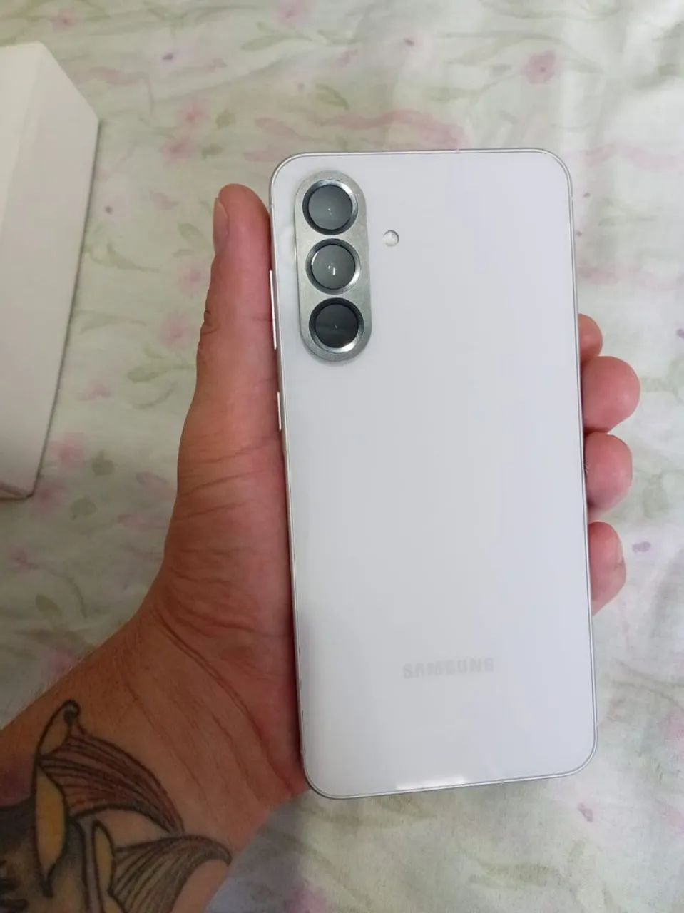Celular A56 128 gb  - Foto 2