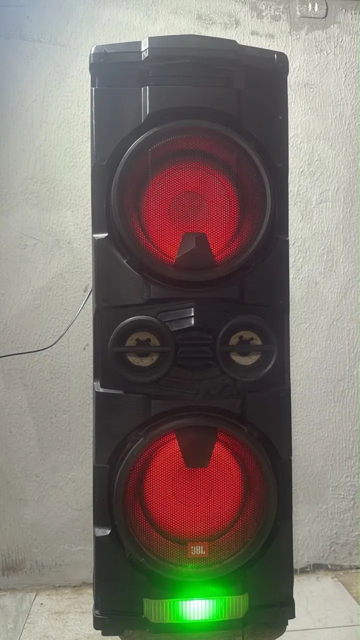 Vendo caixa da jbl original 