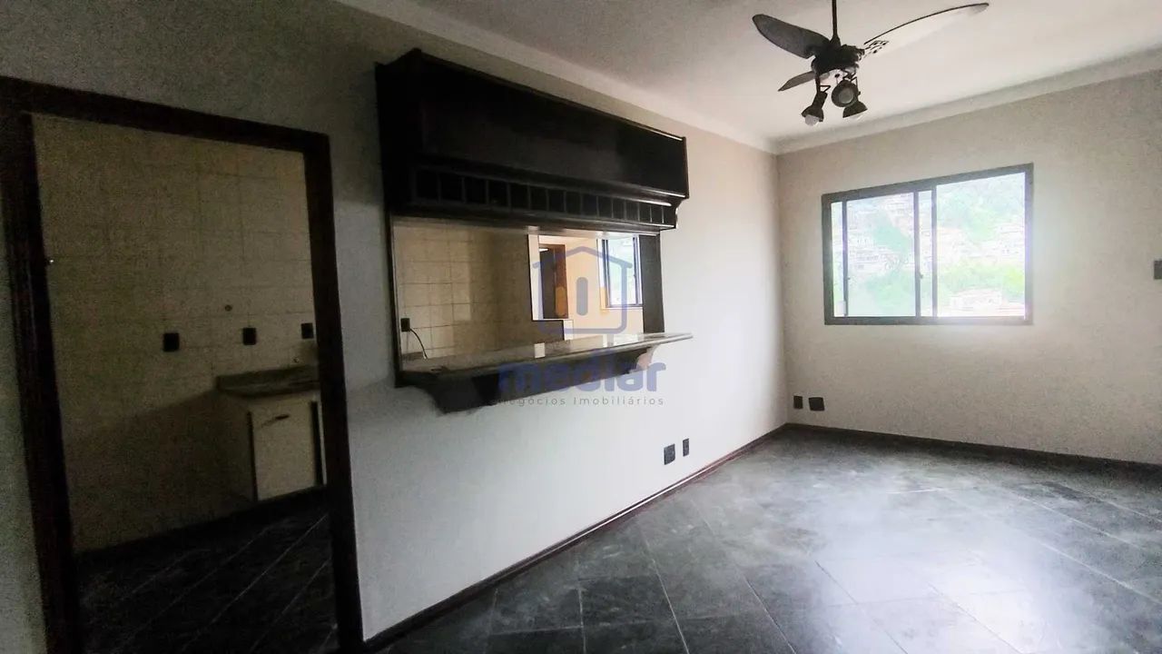 Excelente Apartamento para Alugar 2 dormitórios, com vaga suficiente. - Foto 4