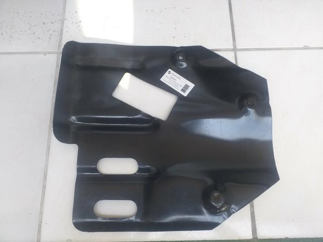 Peça para proteger motor Carter