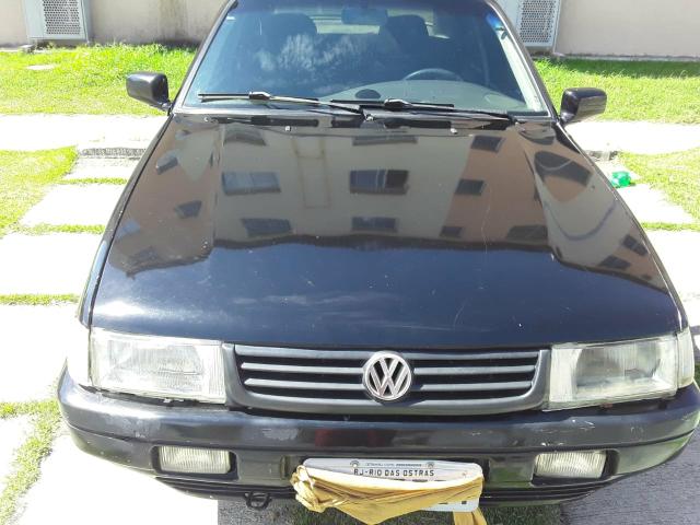 Vendo um Santana ano 1992, valor 6.500