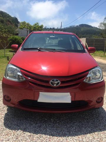 Vendo Etios XS 1.3 2013