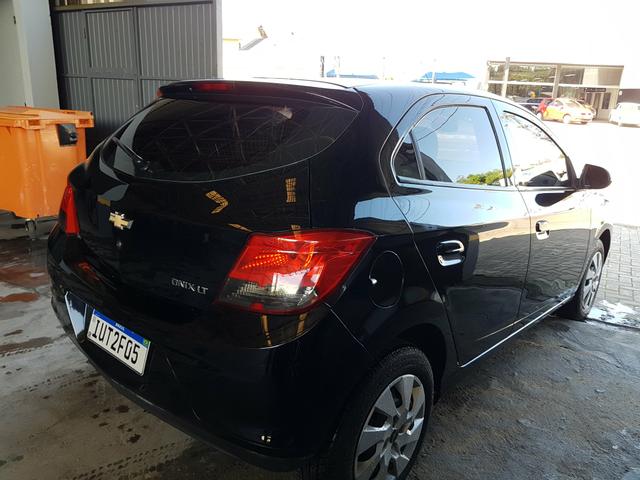 Onix LT 1.4 2013 - Foto 8