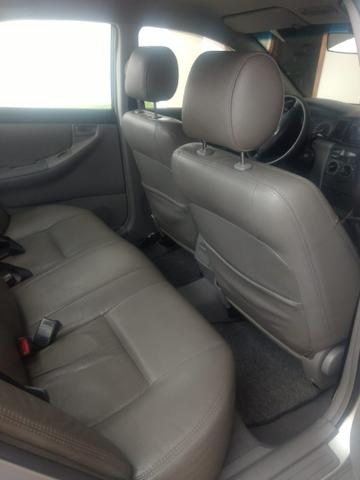 Corolla Xe 2006 - Foto 9