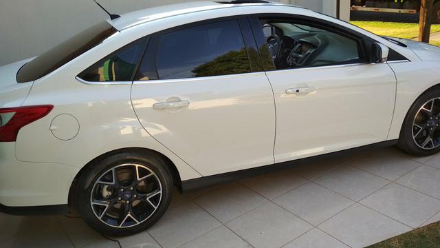 Focus Titanium 2015 2.0 16v Flex - Foto 8