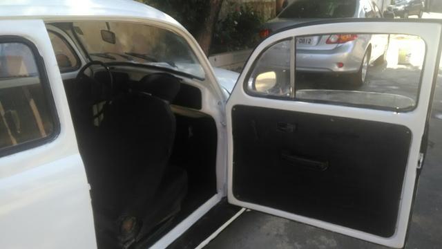 Vendo fusca branco reformado 1982, 1.3, único dono - Foto 6