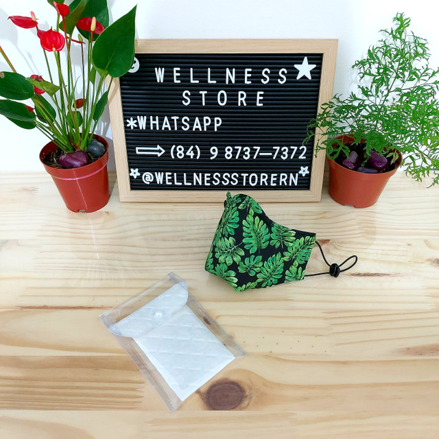 Kit Máscara com capa protetora para celular com porta-cartão personalizada - Foto 3