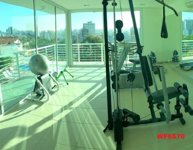 Condomínio Stellarium, casa tríplex com 5 suítes, 8 vagas de garagem, Elevador - Foto 14