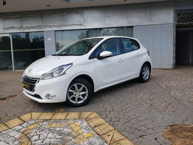 Peugeot 208 - 2015/2016 - 130.000km - 30.900,00 - Foto 4