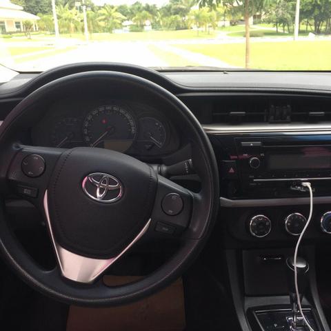 Vende-se Corolla GLI 1.8/2015 - Foto 10