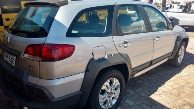 FIAT PALIO 1.8 MPI ADVENTURE LOCKER WEEKEND 16V FLEX 4P AUTOMATIZADO - Foto 4