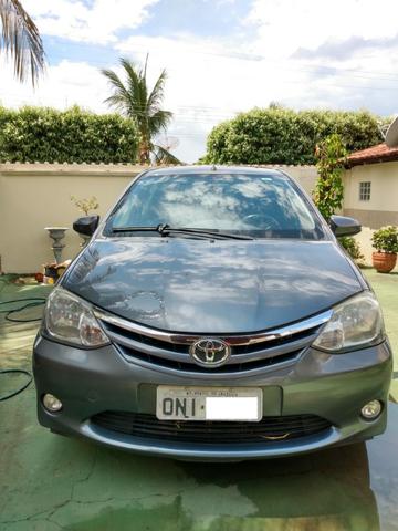 Étios Sedan 1.5 XLS 2014