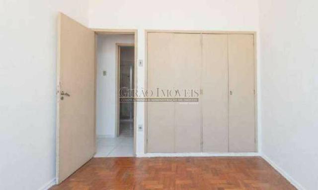 Excelente Apto: Junto Largo do Machado. Sala,2 Quartos,Depend. Possiv garagem - Foto 5