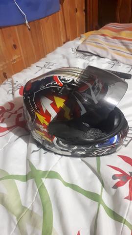 Capacete sss tamanho 58
