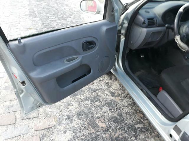 Clio 2001 - Foto 2